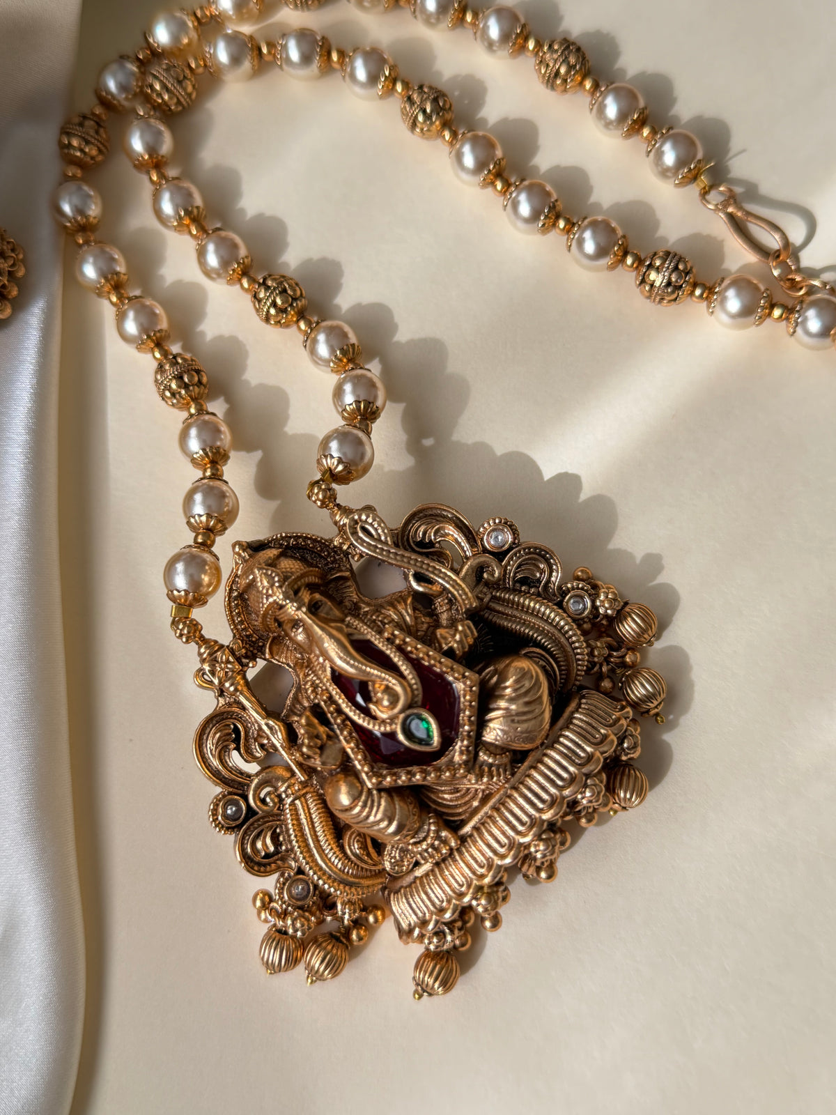 Gajanan - Ganesha Temple Necklace Set