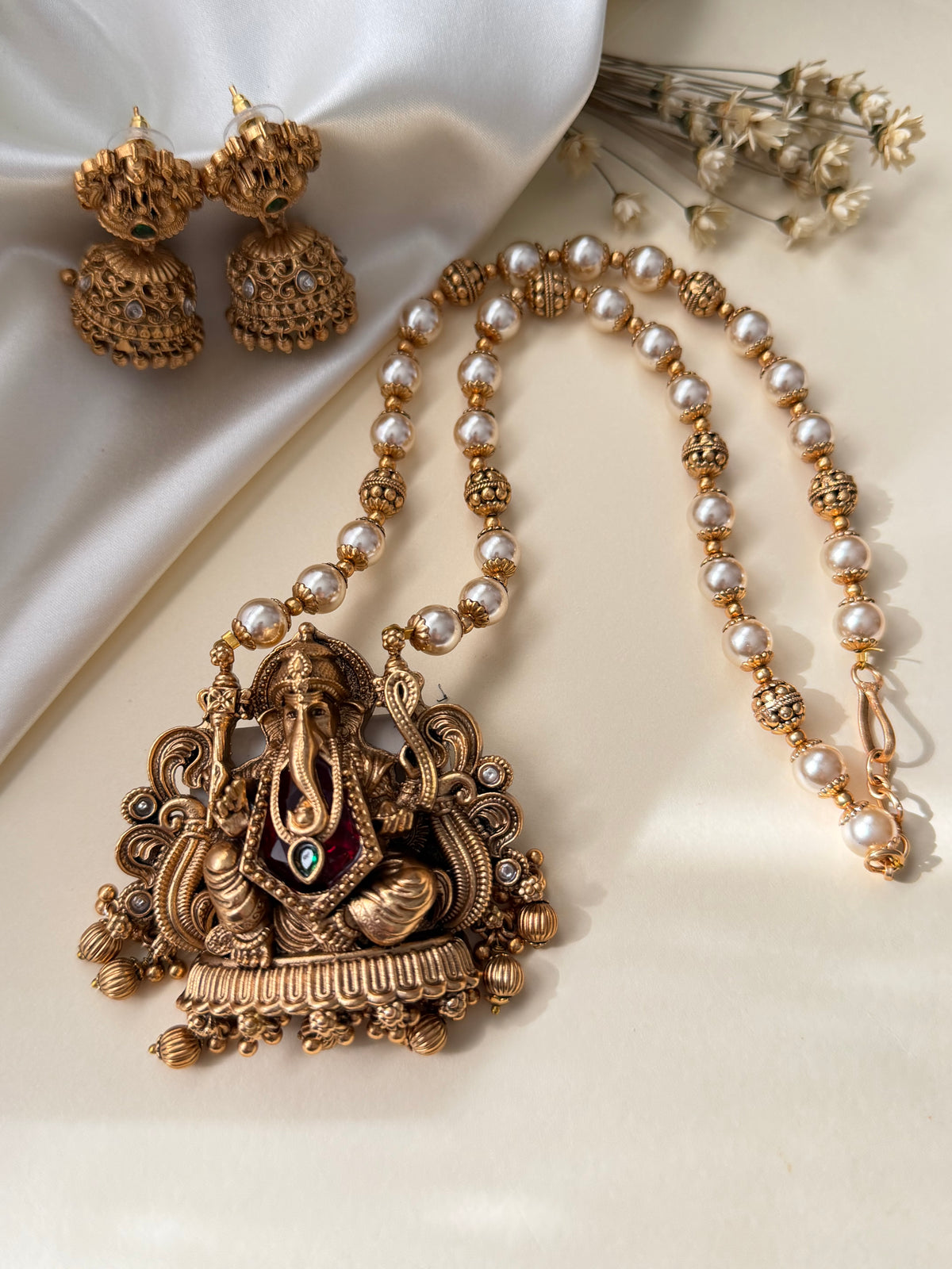 Gajanan - Ganesha Temple Necklace Set