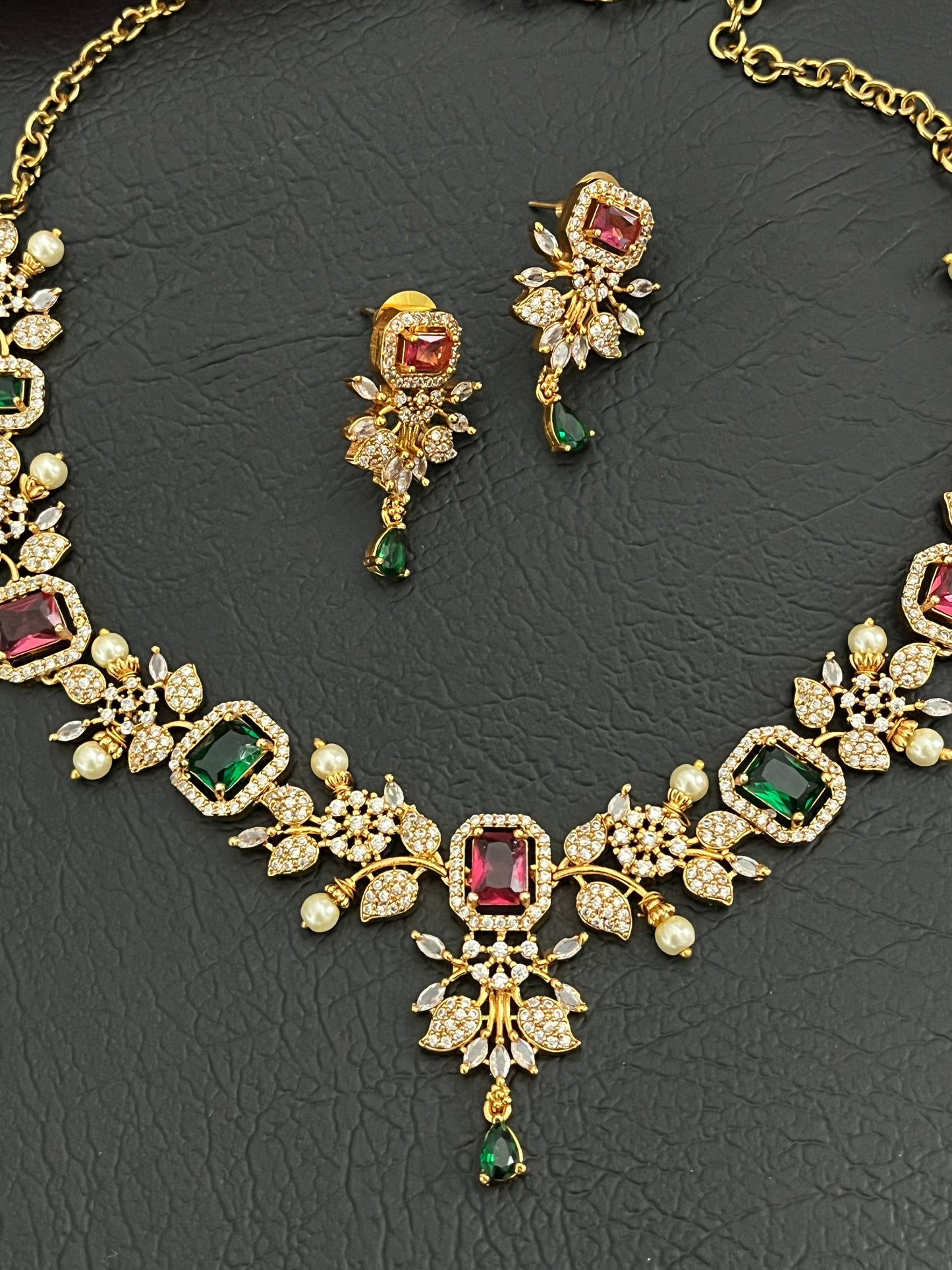 Ishara-Gemstone Statement Necklace Set