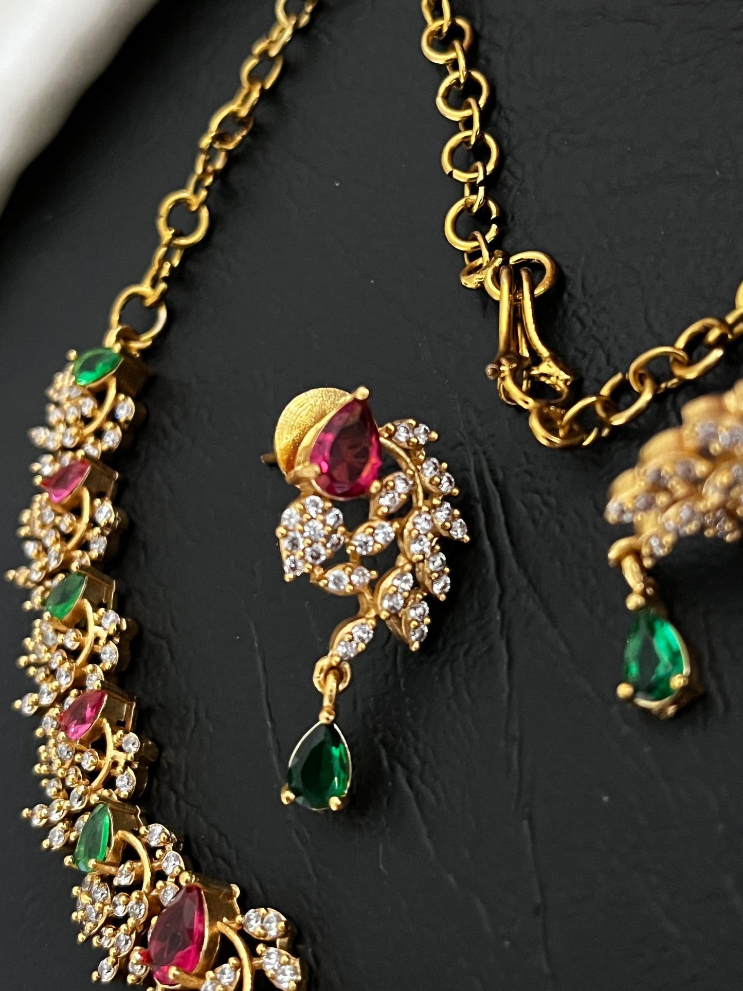 Liora - CZ Leaf Necklace Set