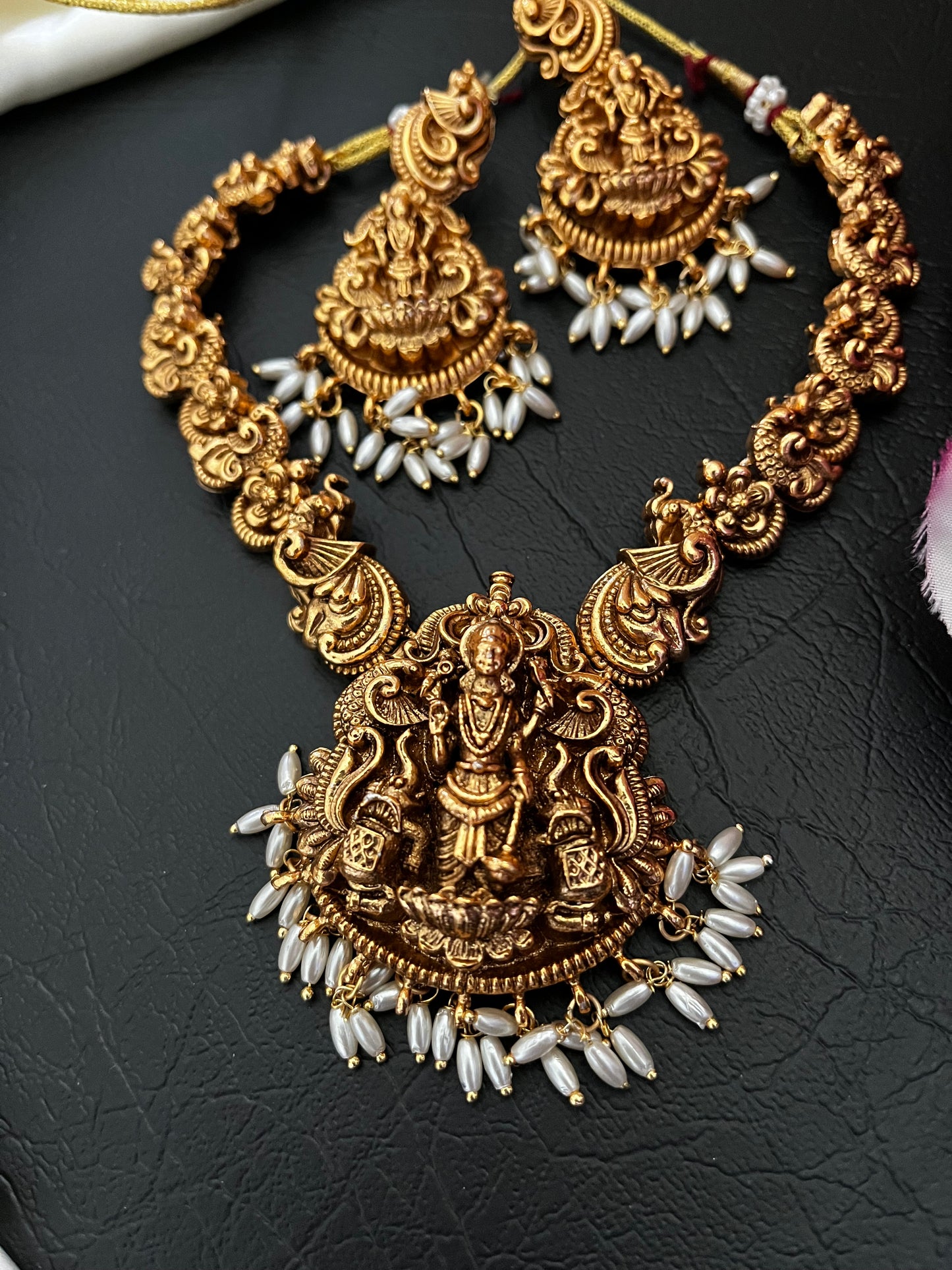 Sriya - Lakshmi Temple Necklace Set