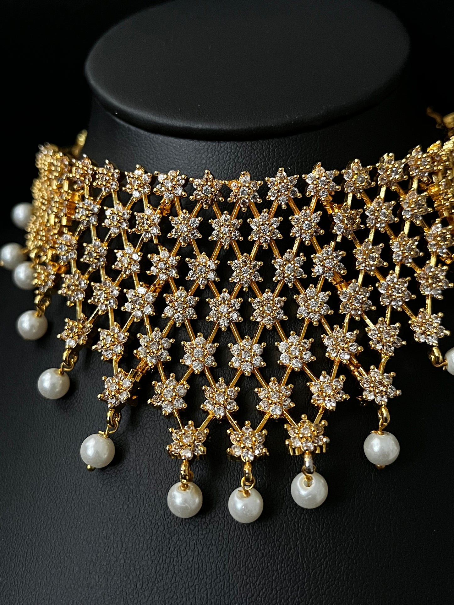 Taarika – Starfall CZ Statement Choker Set