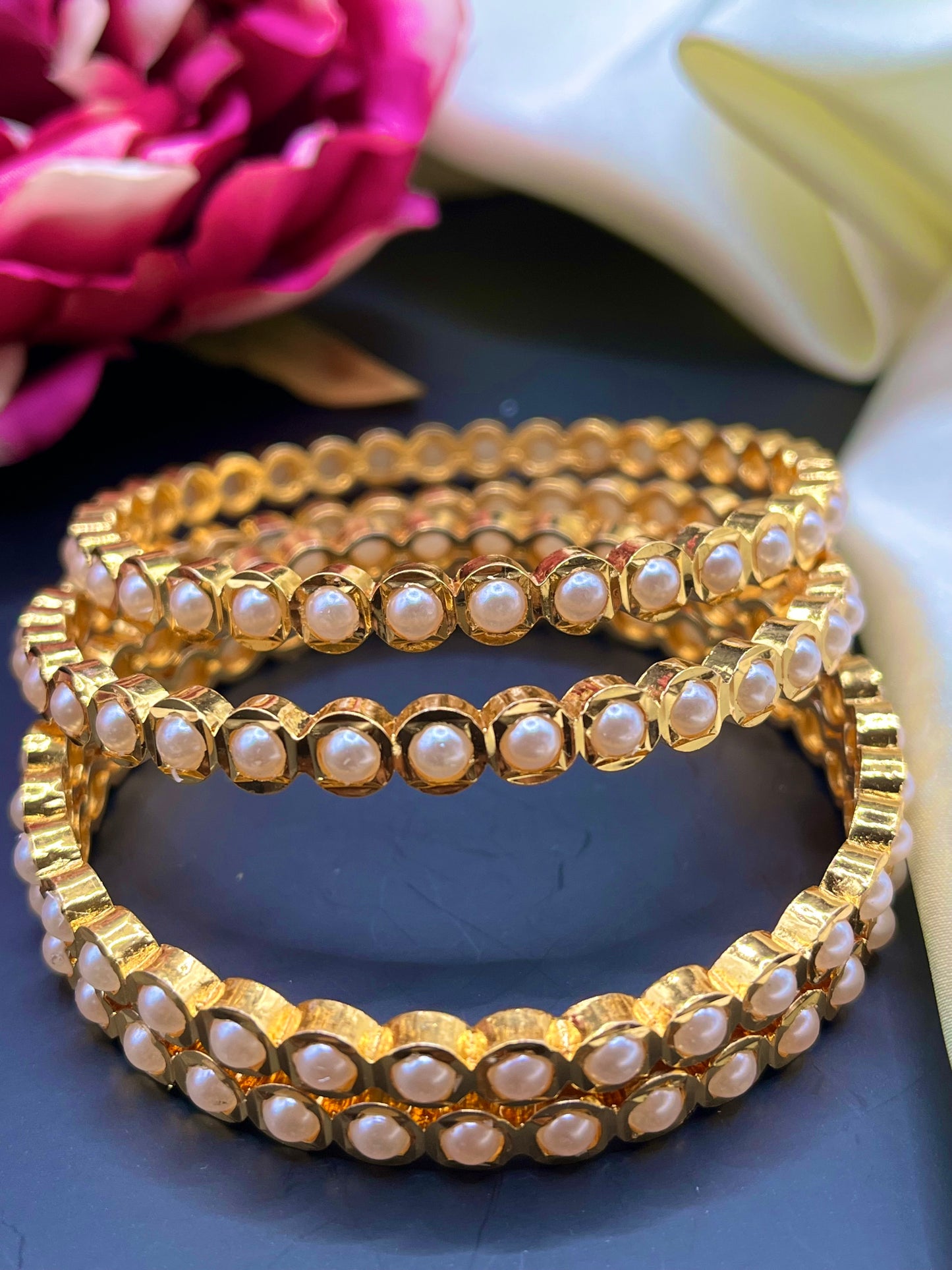 Aadhya - Classic Gold & Pearl Bangle