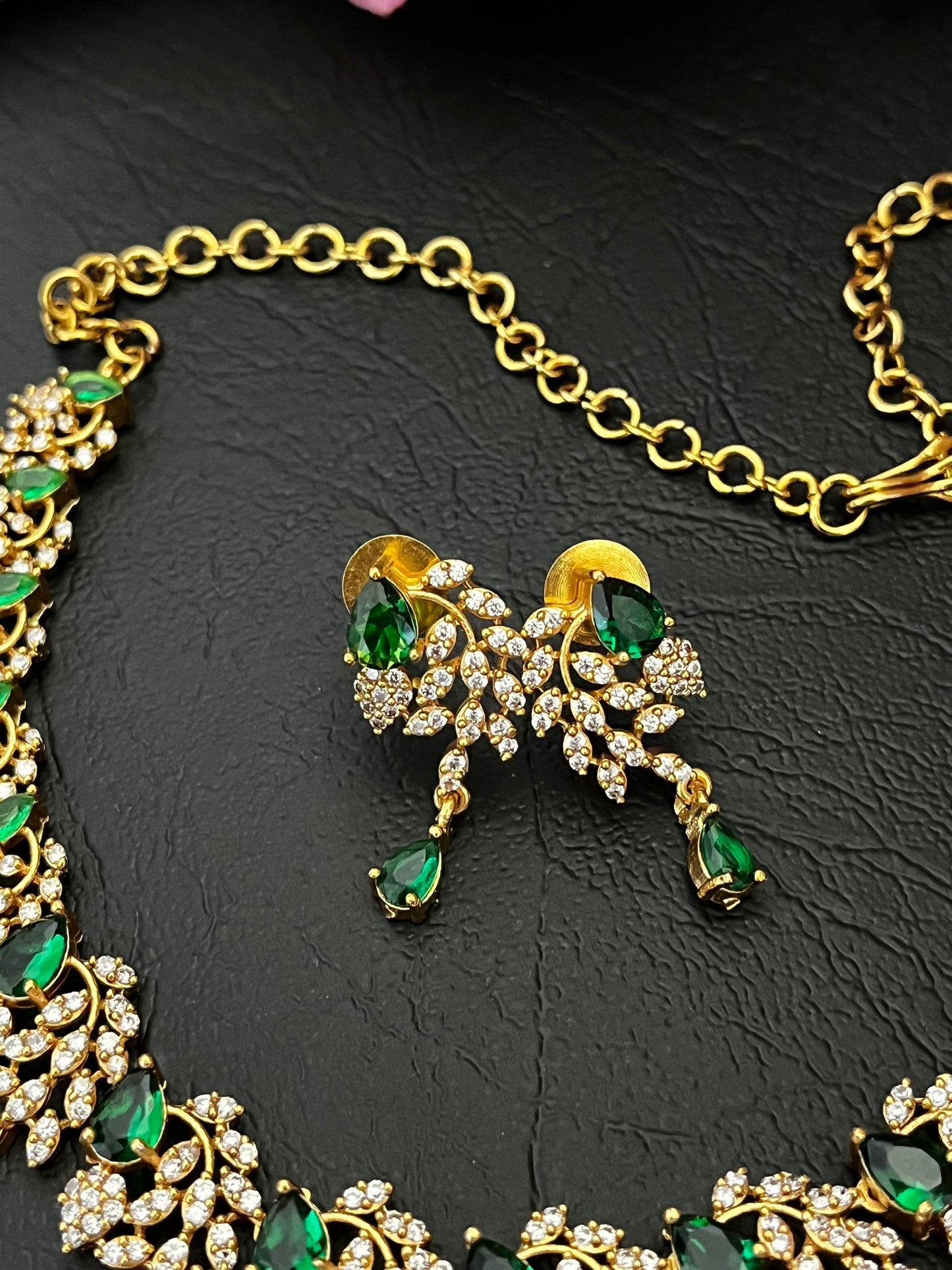 Liora - CZ Leaf Necklace Set