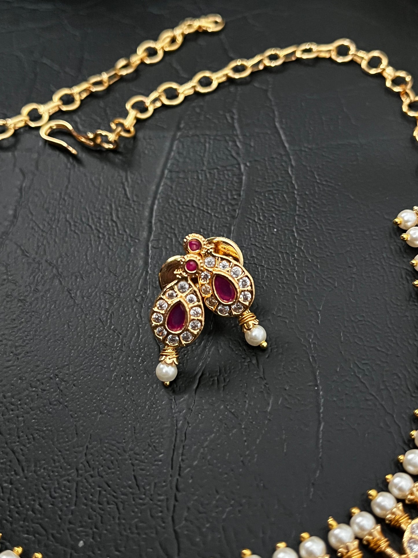 Rashmika – Mango Motif CZ Necklace Set