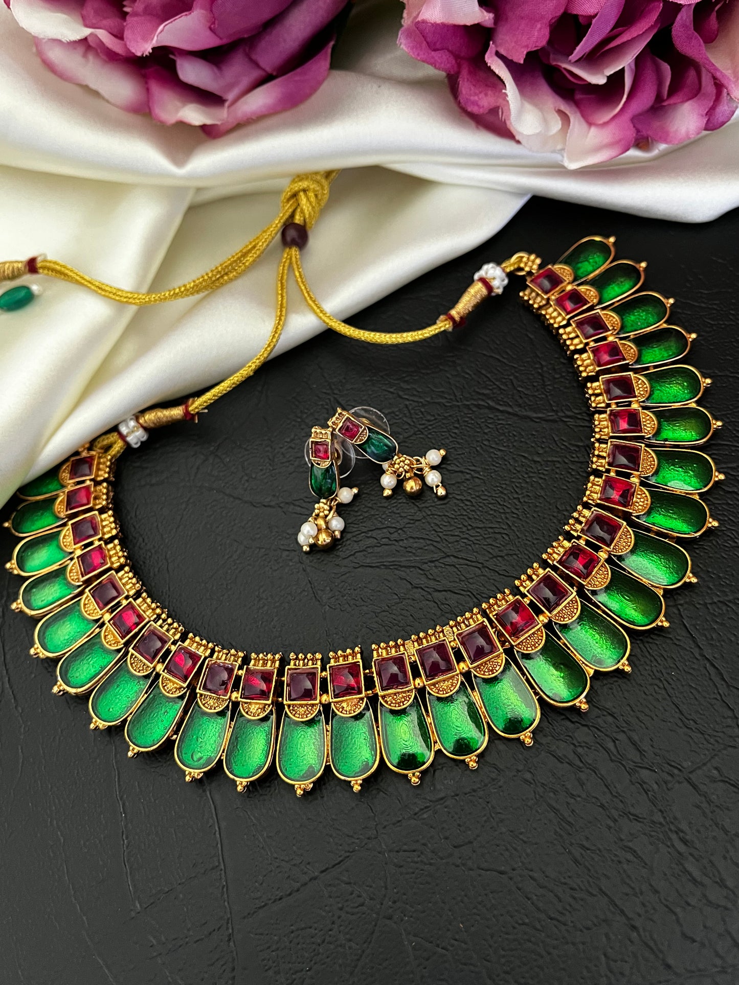 Vasudha – Palakka Style Gold-Tone Necklace Set