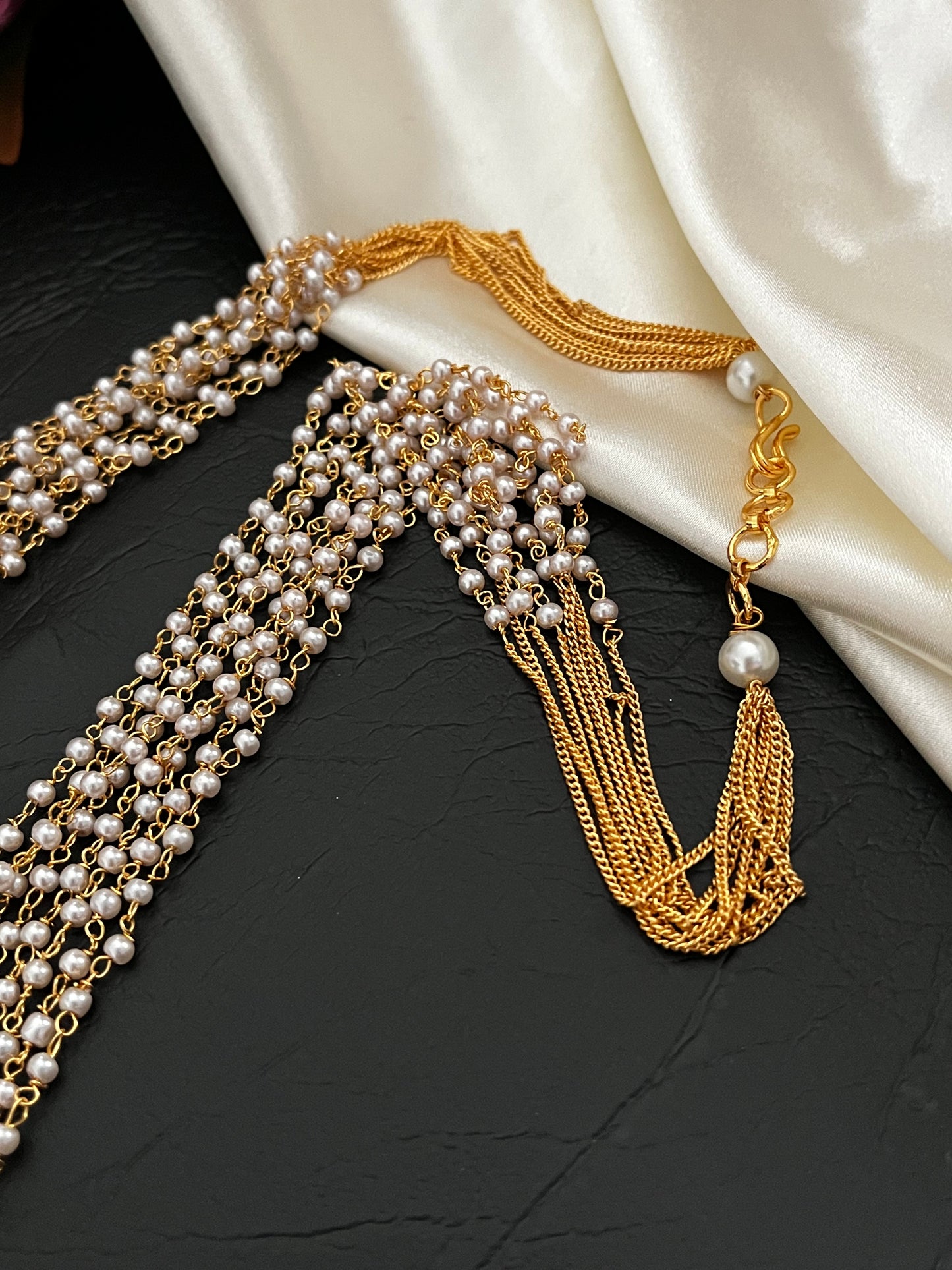 Hanna – Pearl Multi-Layer Statement Necklace