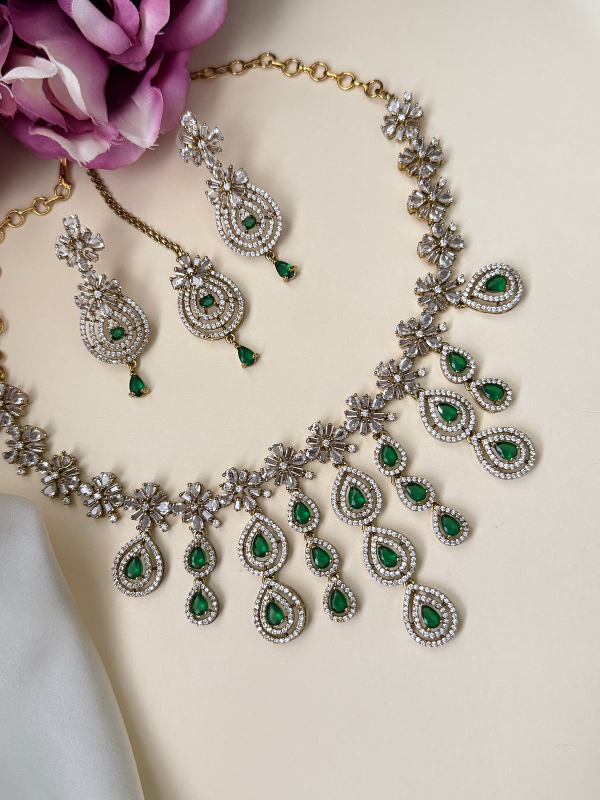 Rani - Floral Necklace Set – Green, Blue or White