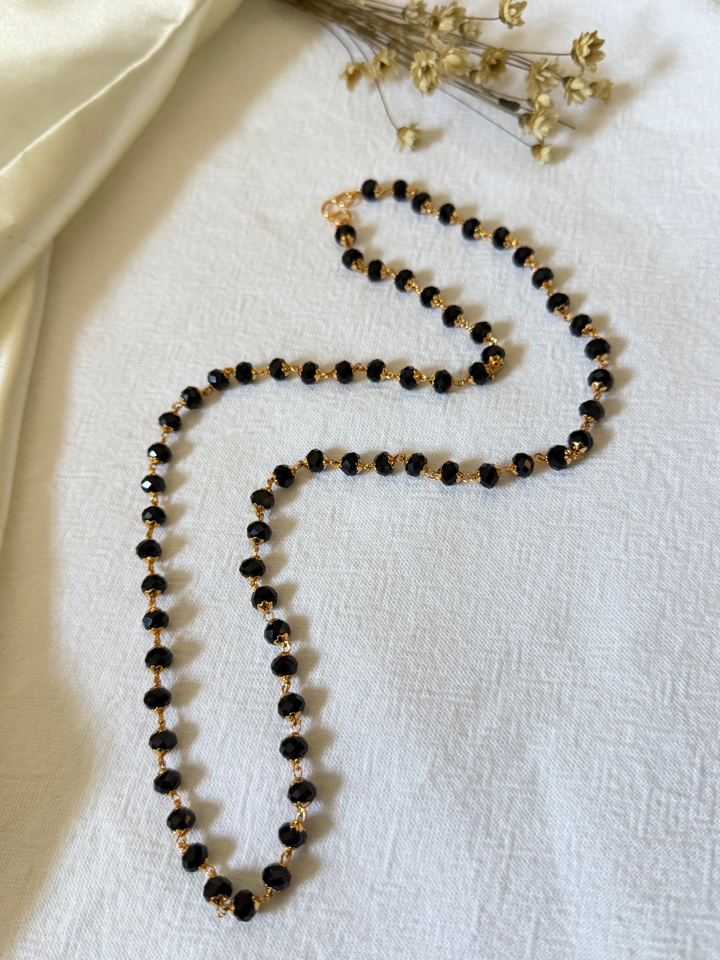 Nila Black Crystal Karimani Mala – Micro Gold Plated