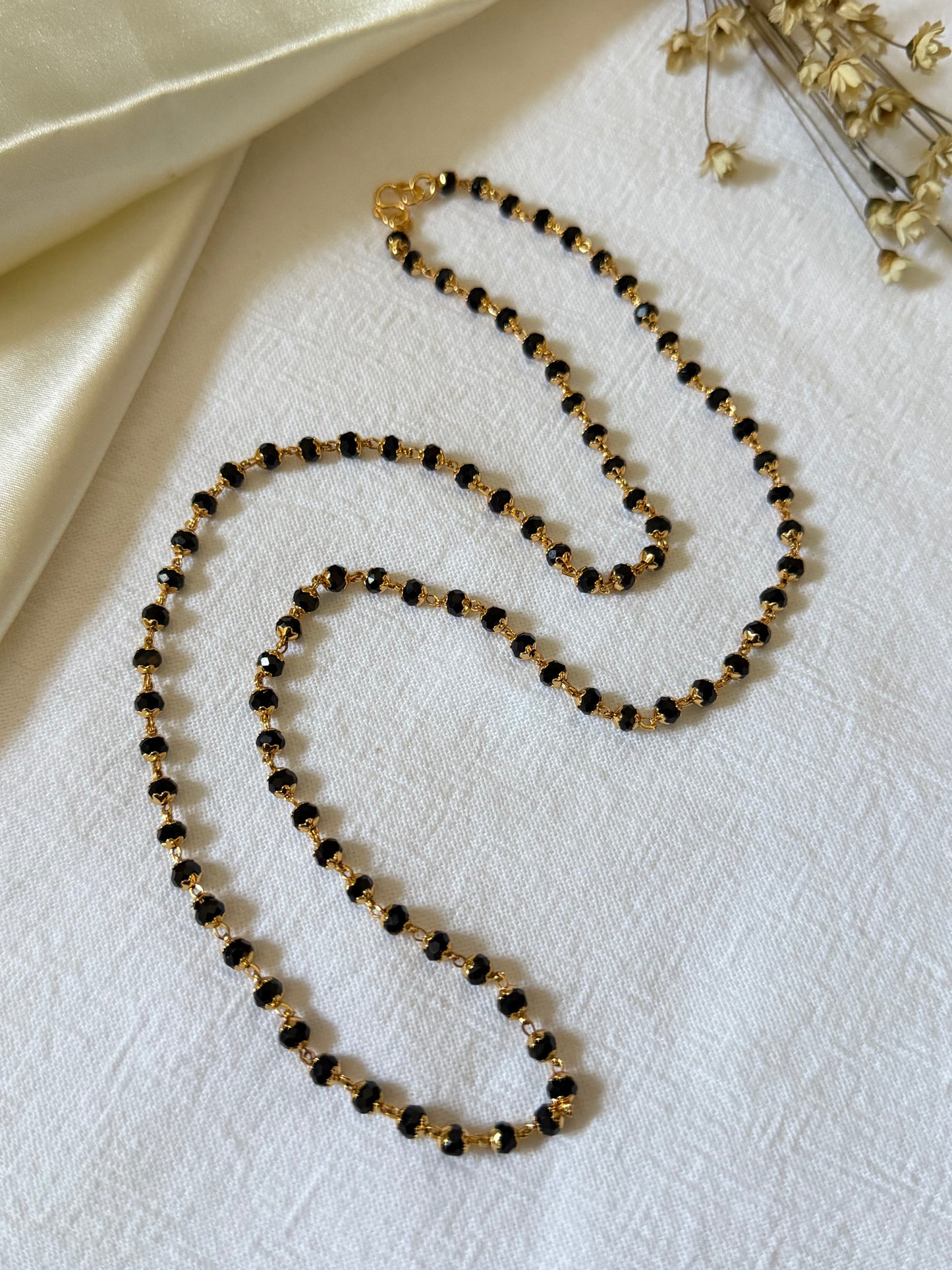 Nila Black Crystal Karimani Mala – Micro Gold Plated