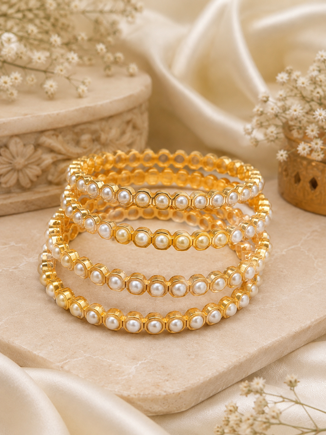 Aadhya - Classic Gold & Pearl Bangle