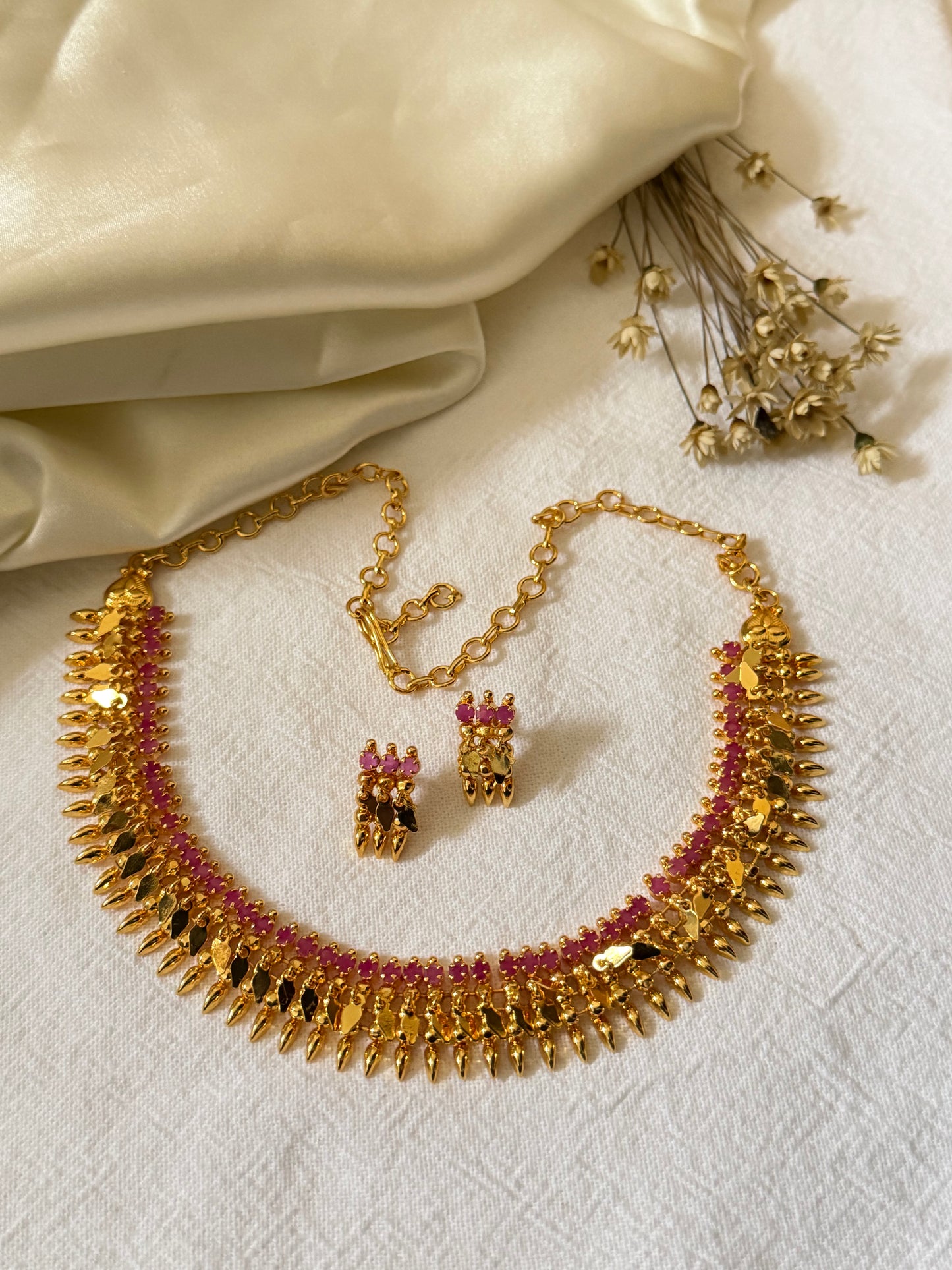 Ranjini - Ruby Pink CZ Kerala Elakkathali Necklace Set