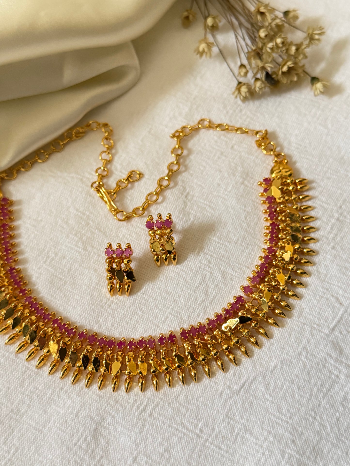 Ranjini - Ruby Pink CZ Kerala Elakkathali Necklace Set