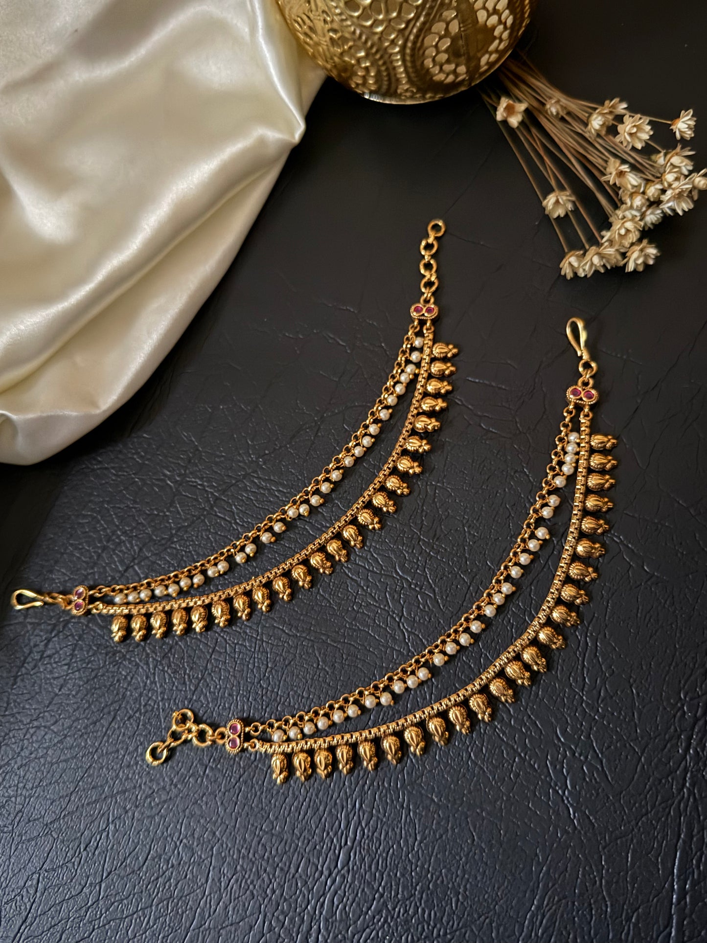 Mihira - Antique Gold-Tone Pearl Sahara Ear Chain & Mattal Set