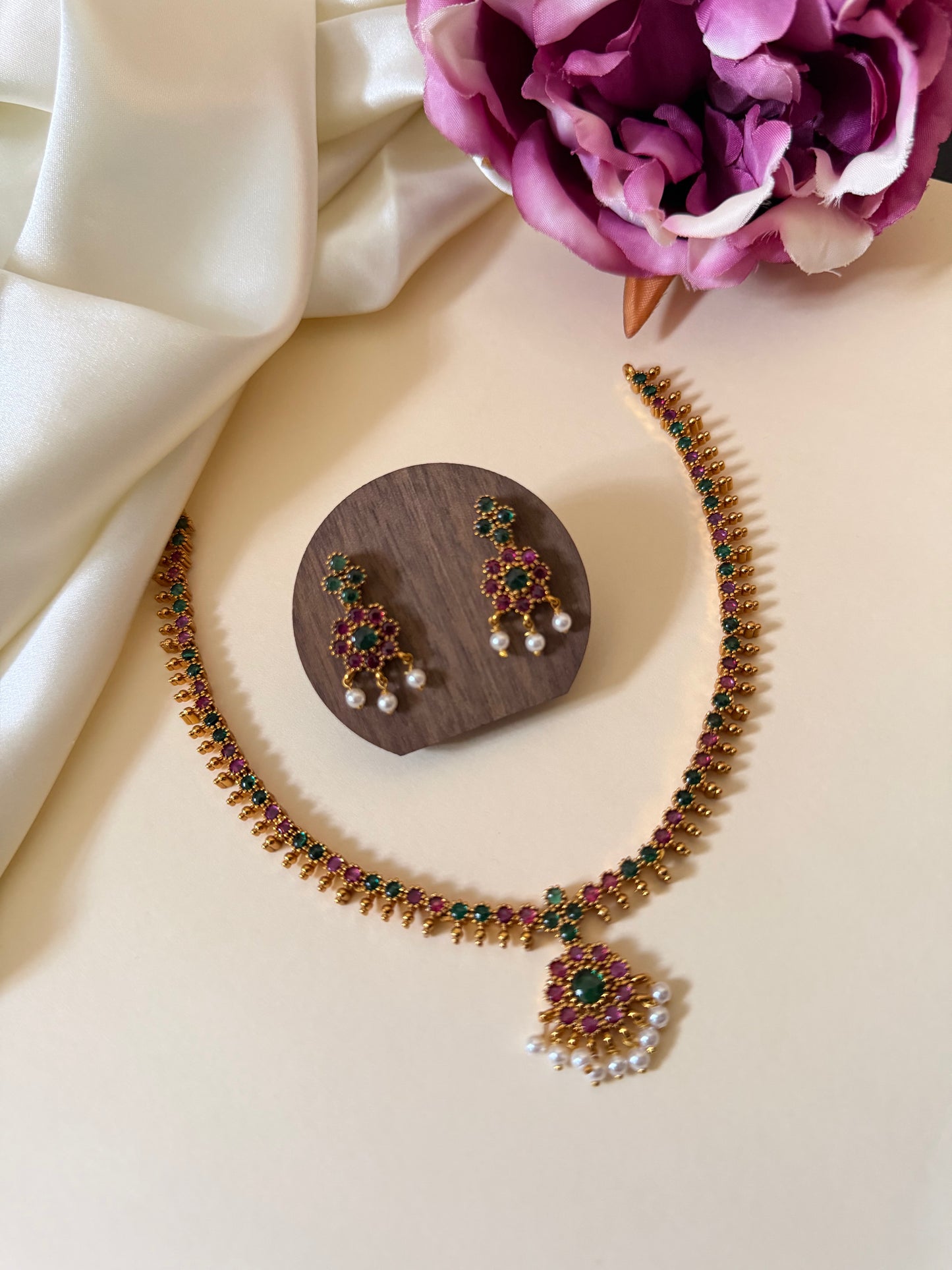 Pavithra - classic attigai necklace set
