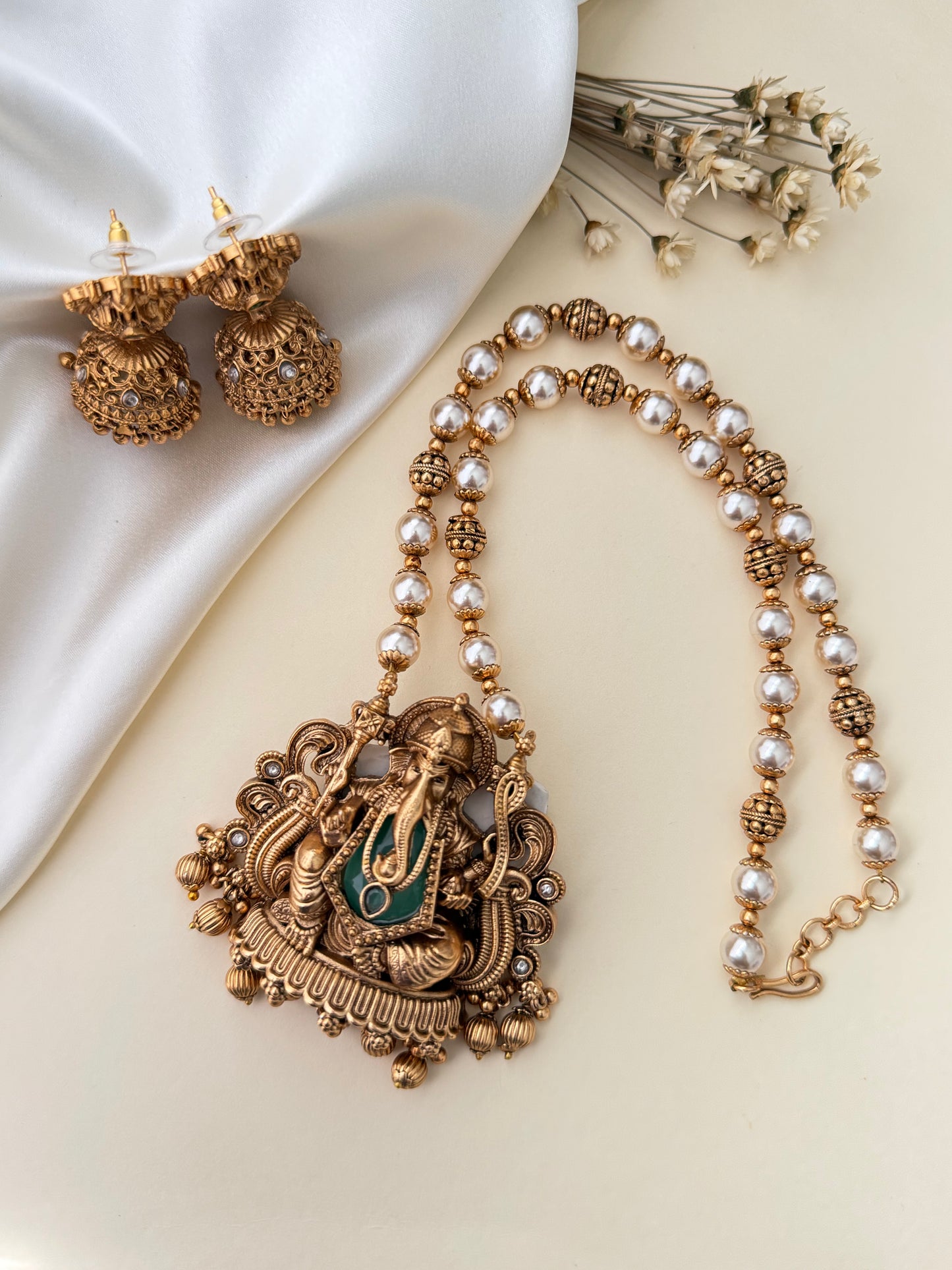 Gajanan - Ganesha Temple Necklace Set
